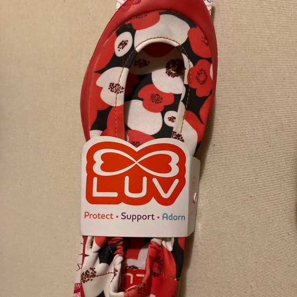 luv footwears - Picture 2 of 3